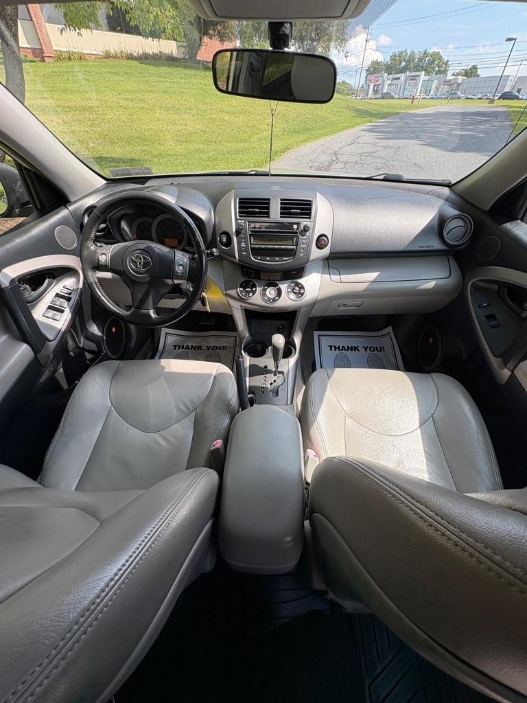 Toyota RAV4 Limited I4 4WD 2007
