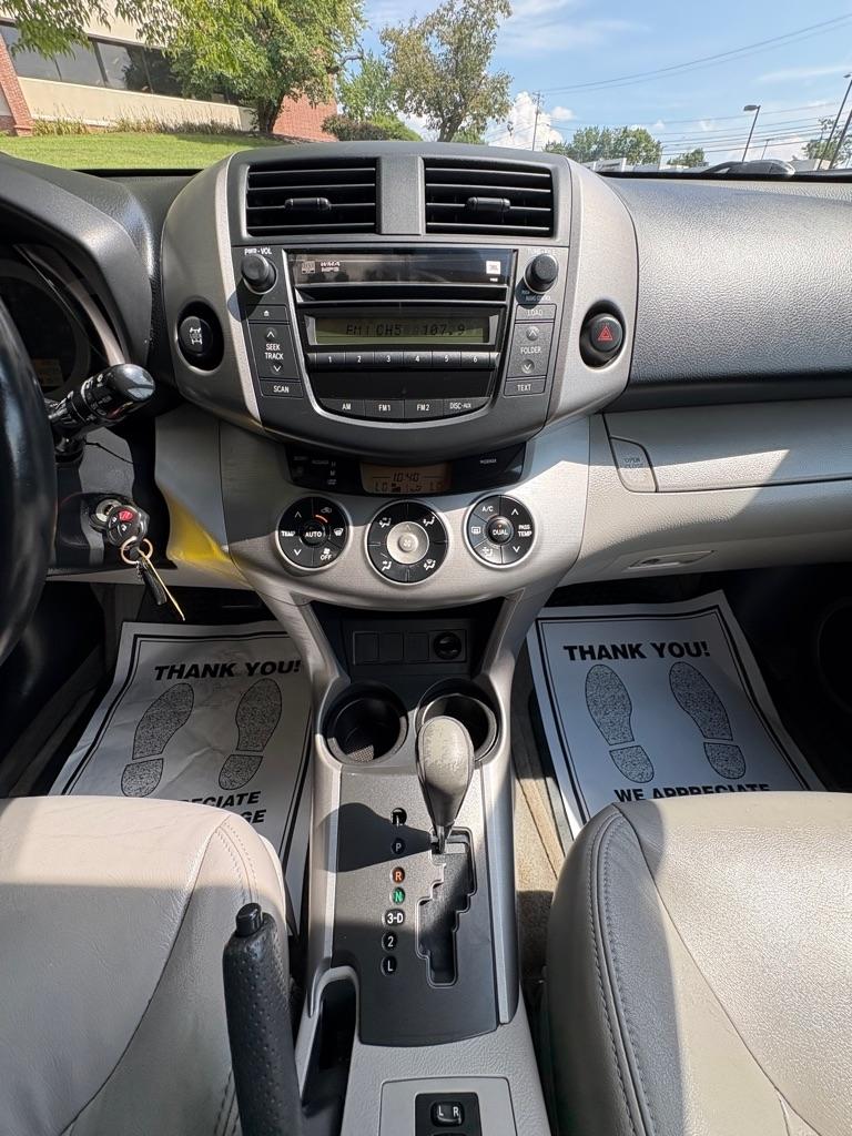 Toyota RAV4 Limited I4 4WD 2007