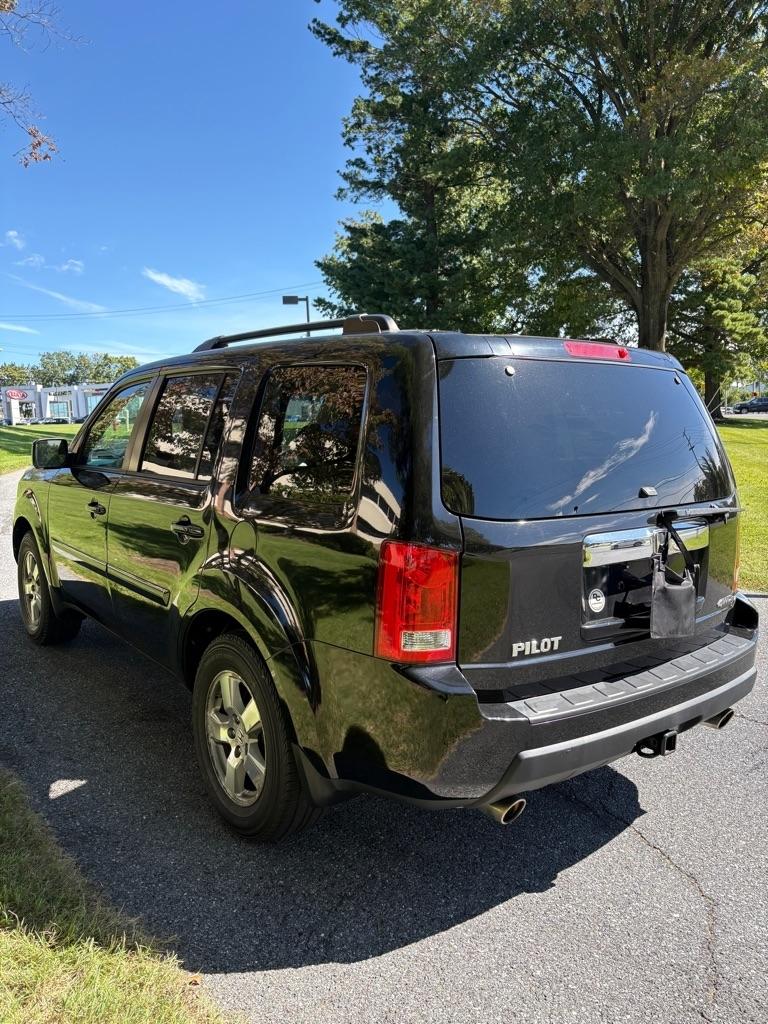 Honda Pilot EX-L 4WD 5-Spd AT 2011