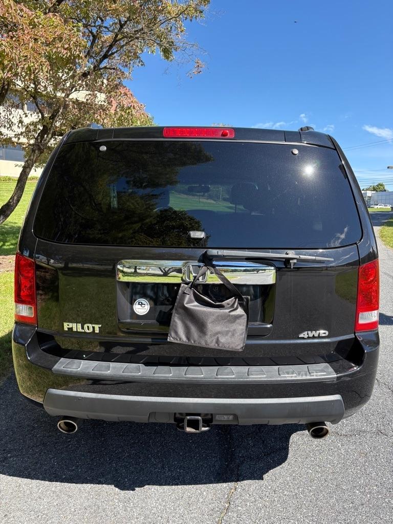 Honda Pilot EX-L 4WD 5-Spd AT 2011