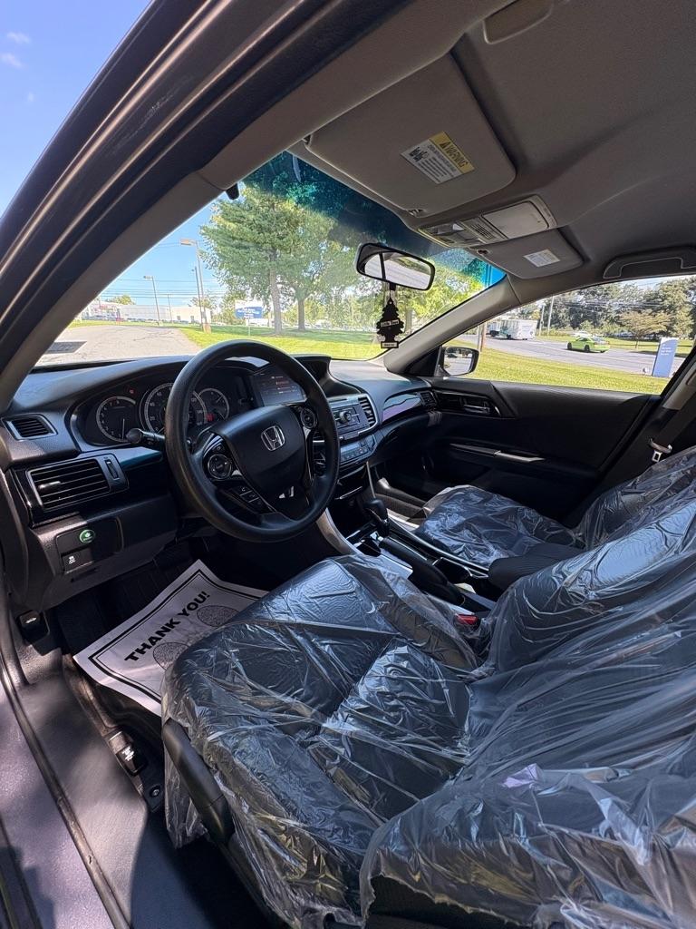 Honda Accord LX Sedan CVT 2016