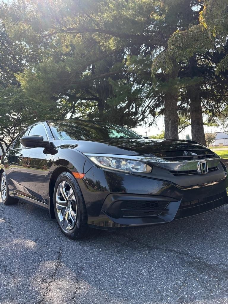 Honda Civic LX Sedan CVT 2016