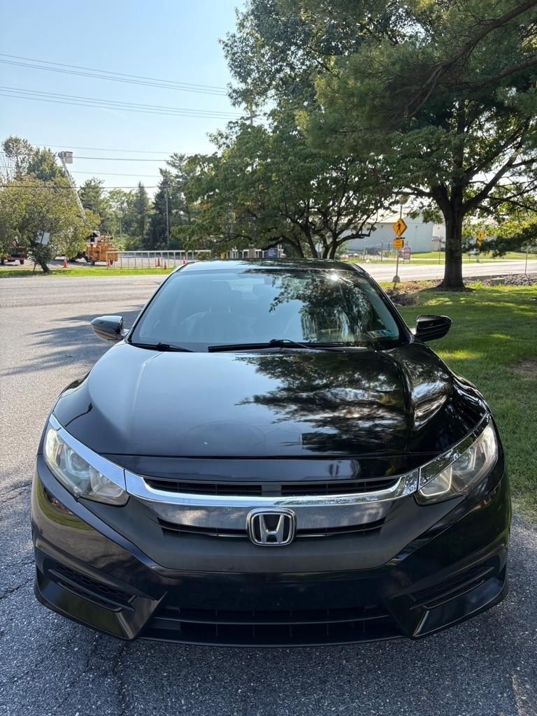 Honda Civic LX Sedan CVT 2016