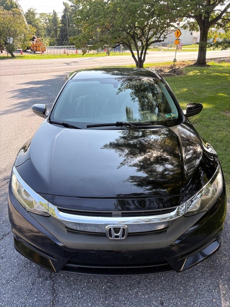 Honda Civic LX Sedan CVT 2016
