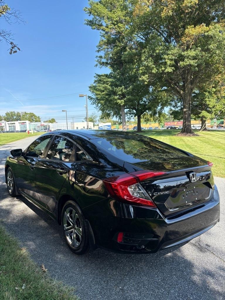 Honda Civic LX Sedan CVT 2016