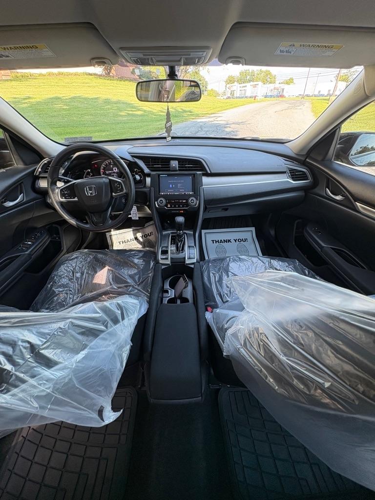 Honda Civic LX Sedan CVT 2016