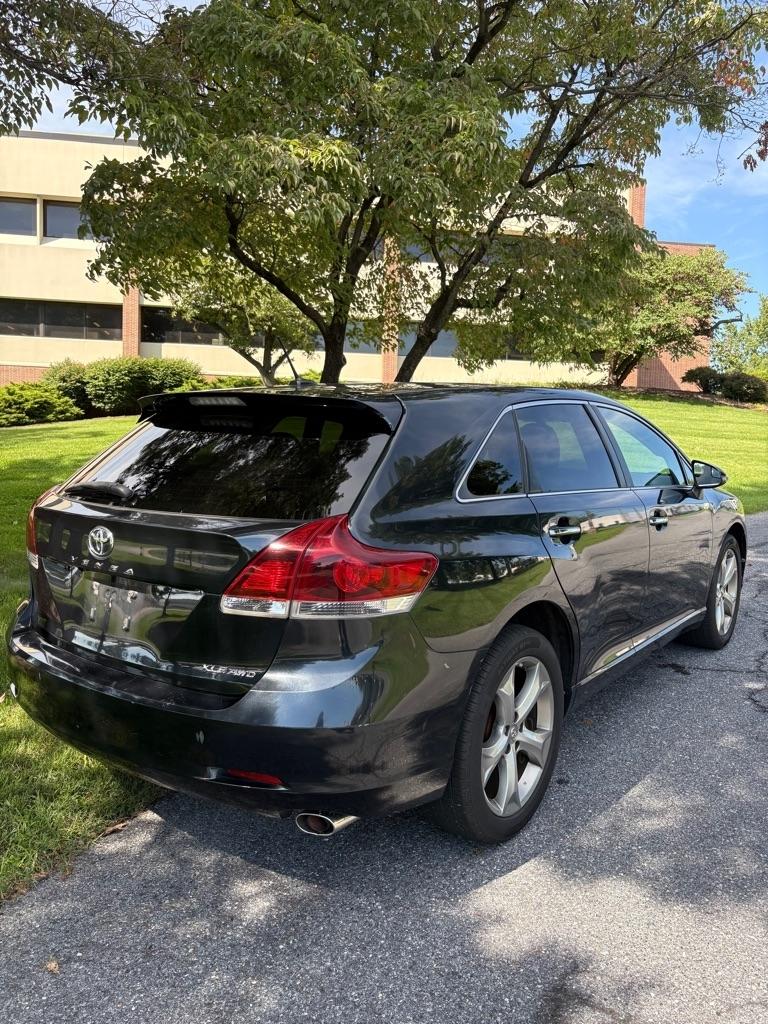 Toyota Venza LE V6 AWD 2013