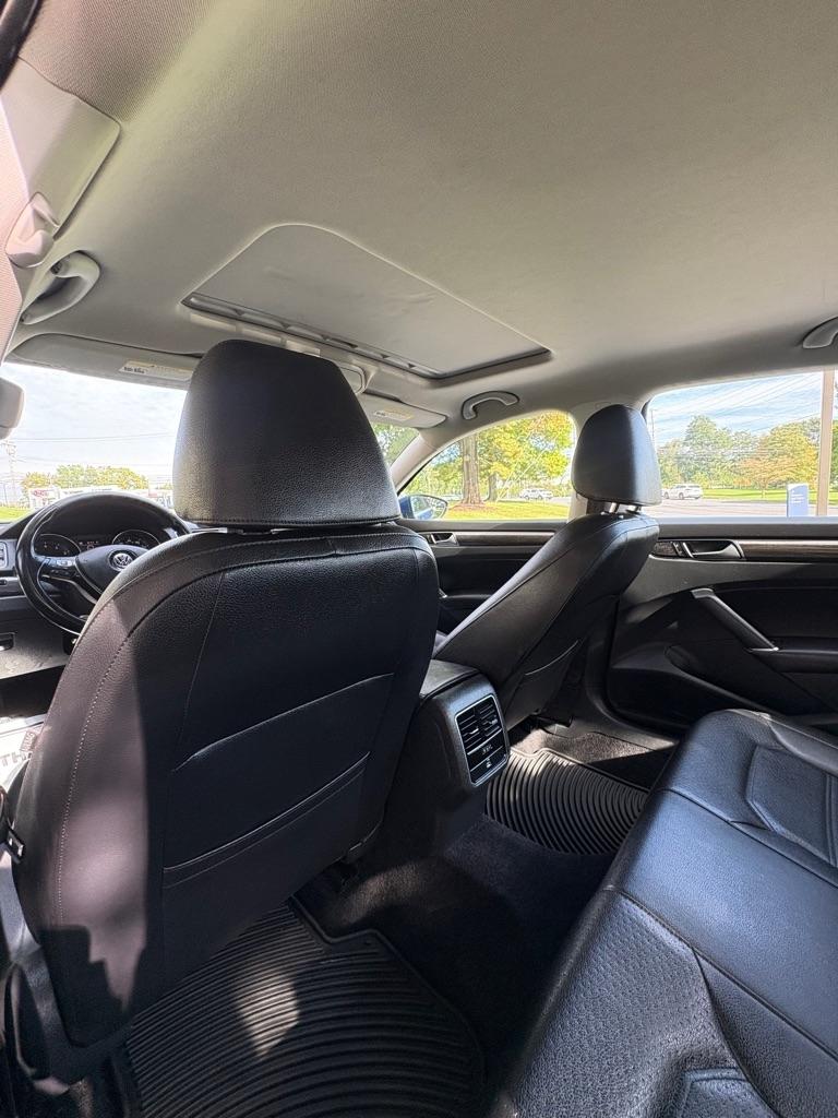 Volkswagen Passat SE PZEV 6A 2016