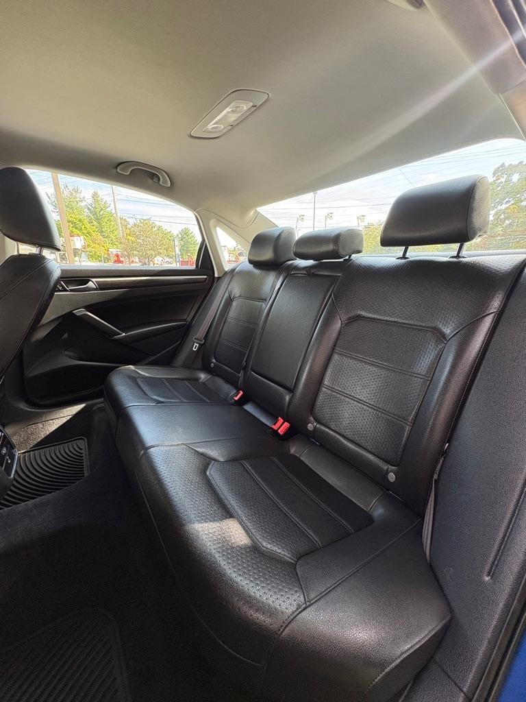Volkswagen Passat SE PZEV 6A 2016