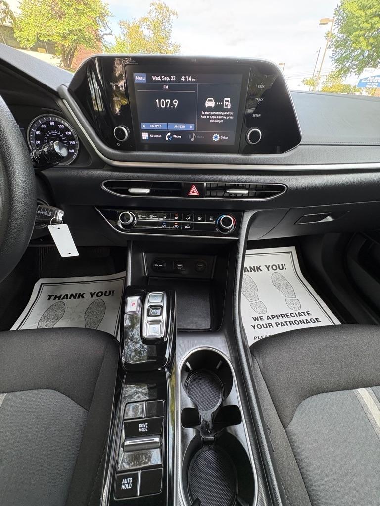 Hyundai Sonata SE 2021