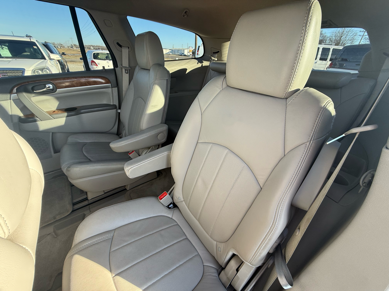 Buick Enclave CXL-1 FWD 2011