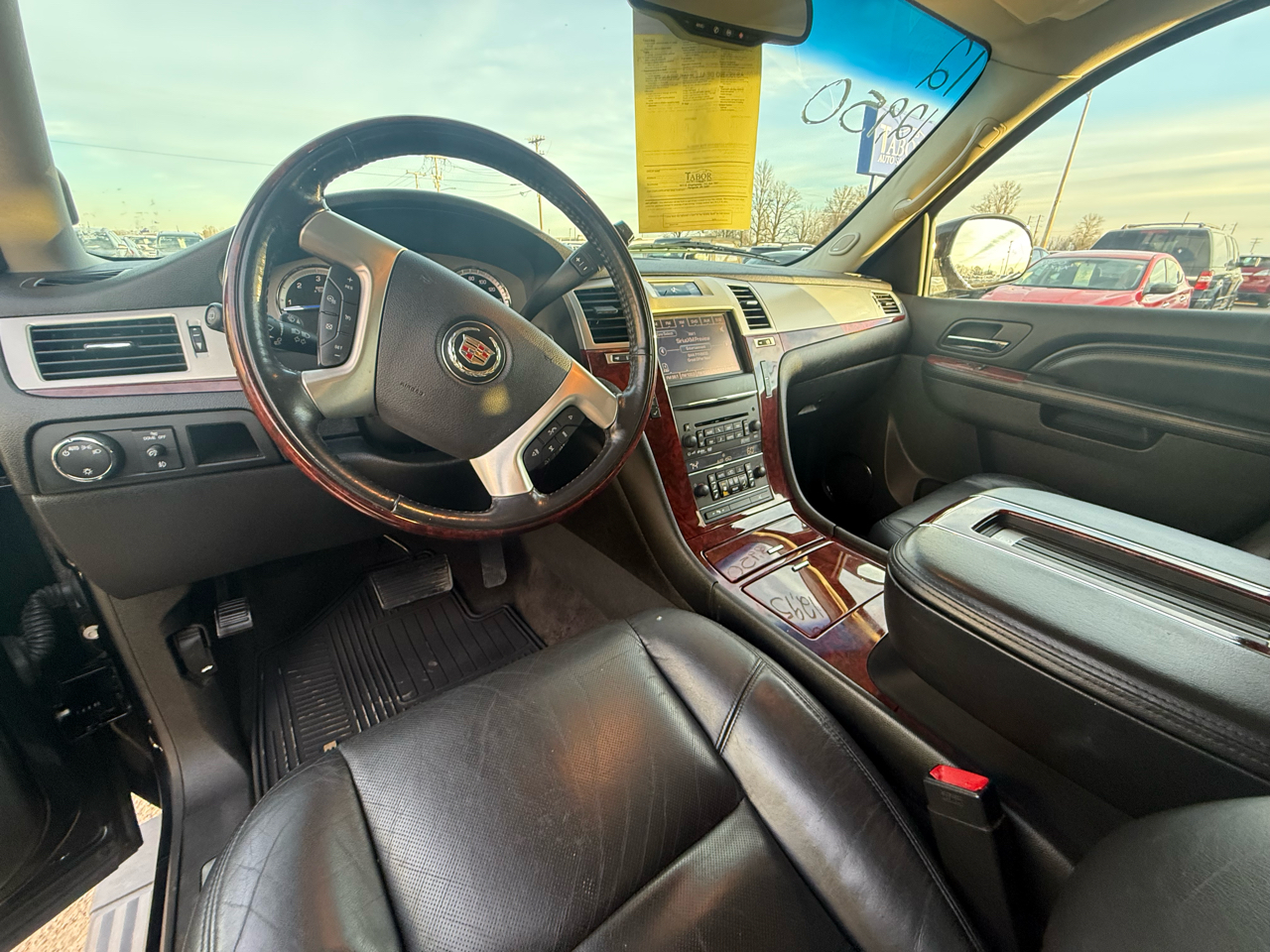 Cadillac Escalade ESV AWD Premium 2012