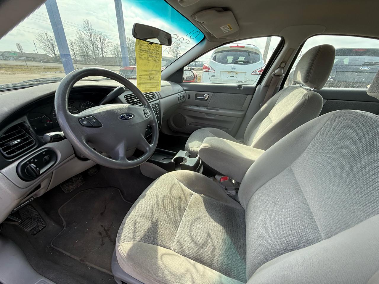 Ford Taurus SES 2001