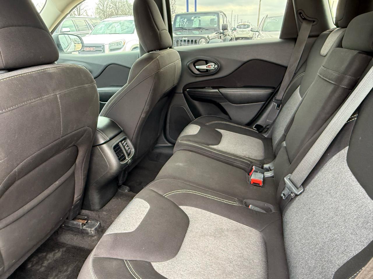 Jeep Cherokee 4WD  2015