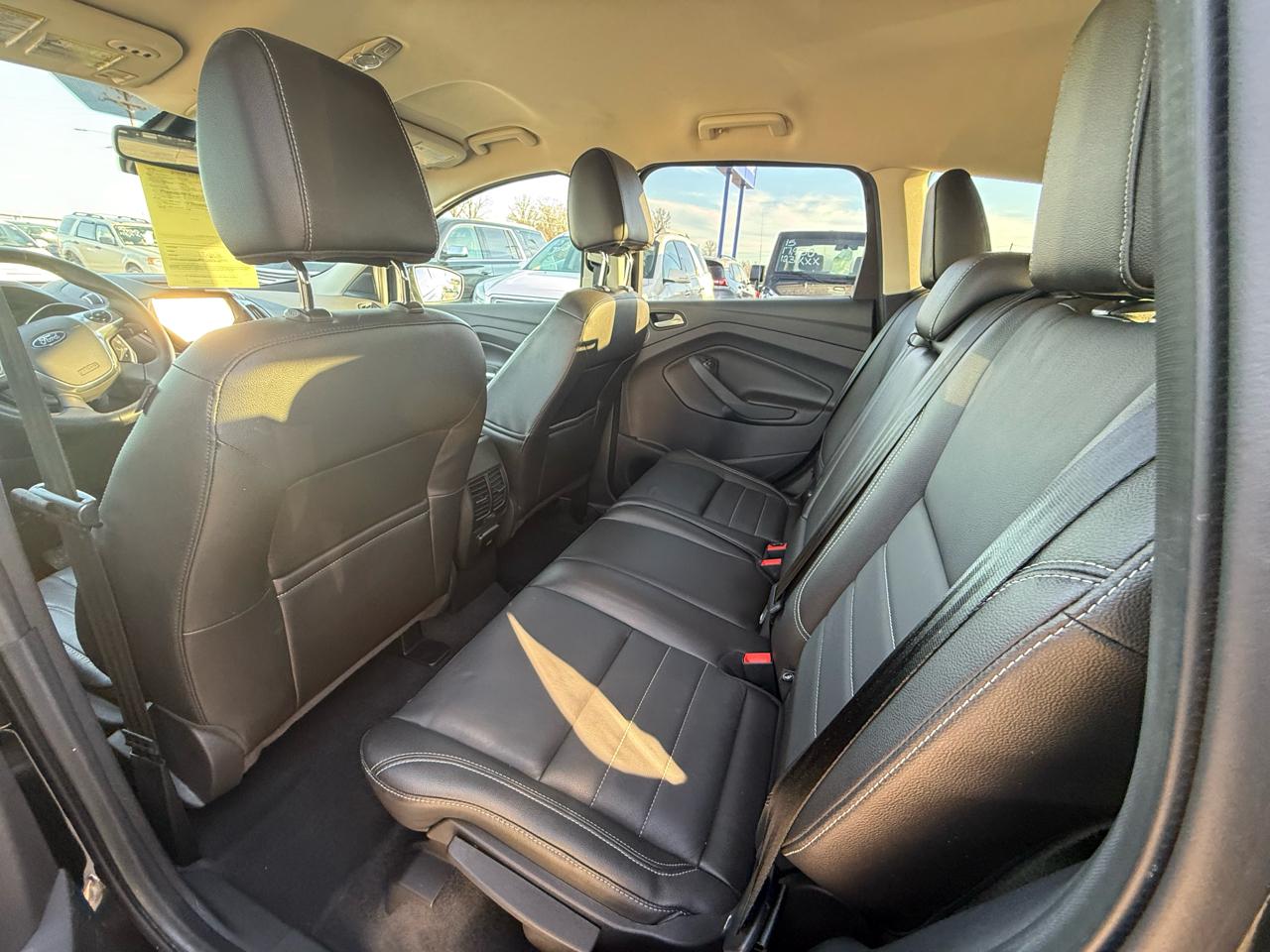 Ford Escape Titanium 4WD 2014