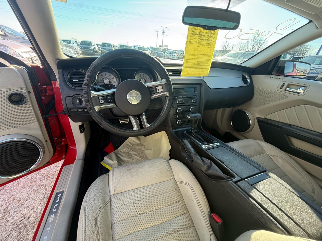 Ford Mustang 2dr Cpe V6 2010