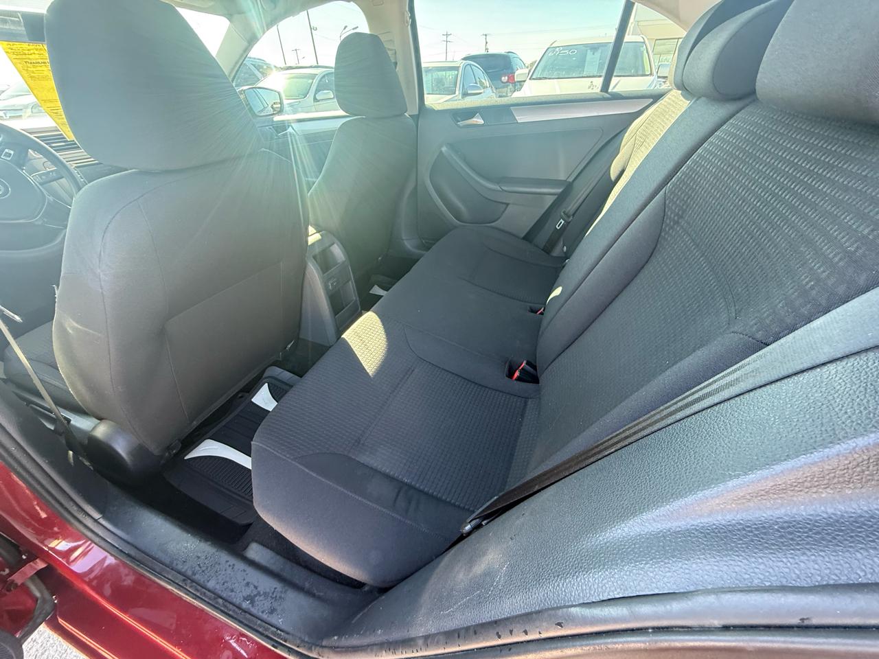 Volkswagen Jetta Sedan 4dr Auto 1.4T SE 2016