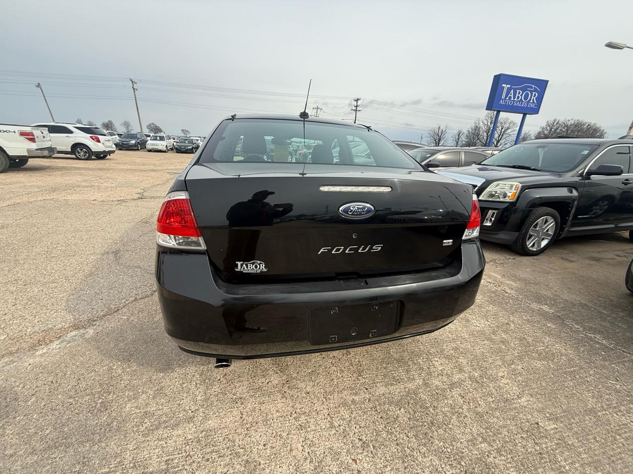 Ford Focus 4dr Sdn SES 2008