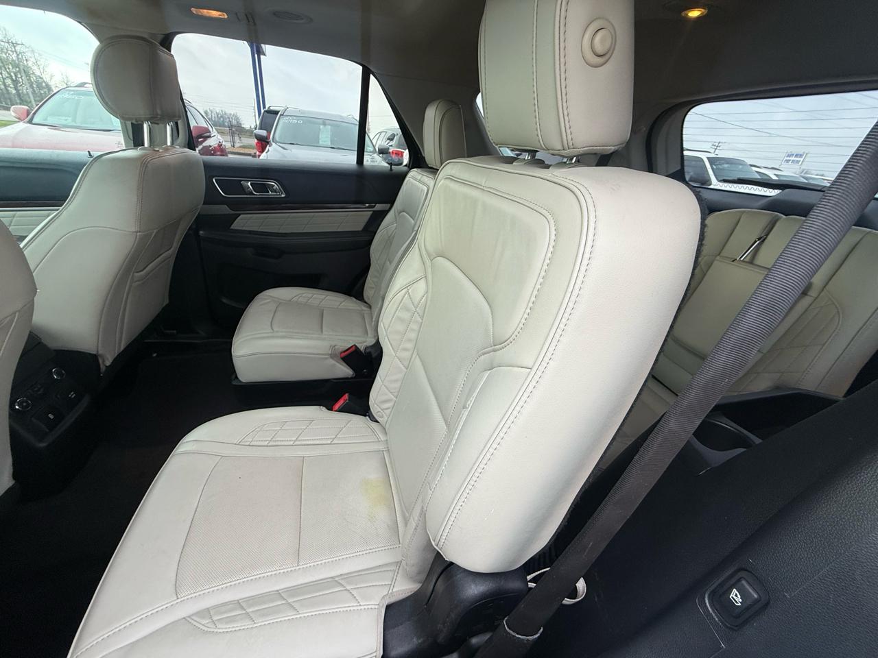 Ford Explorer 4WD 4dr Platinum 2016