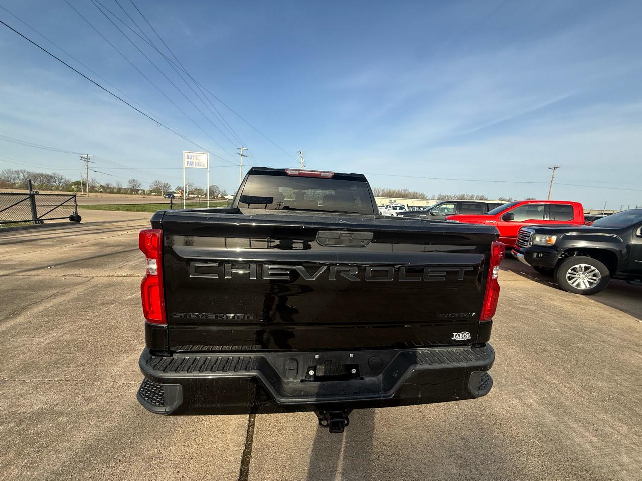 Chevrolet Silverado 1500 4WD Crew Cab 147" Custom 2020