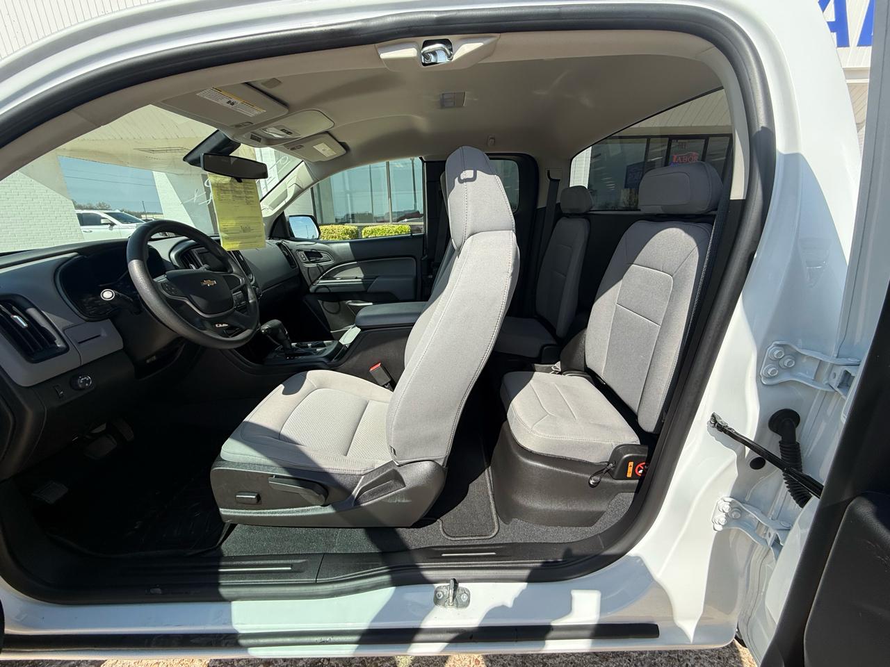 Chevrolet Colorado 2WD Ext Cab 128.3" Work Truck 2019