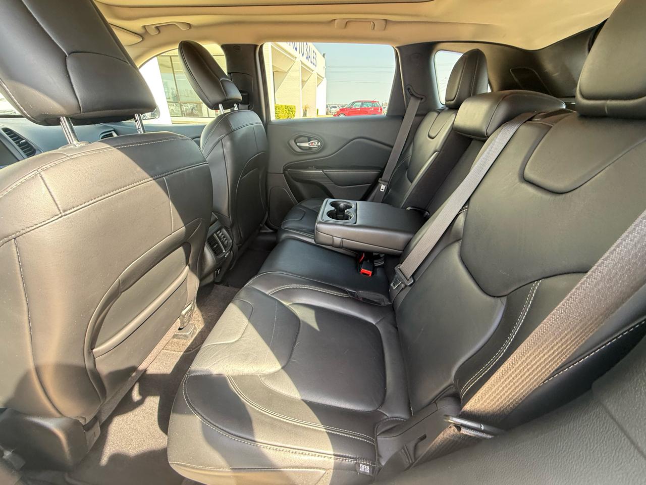 Jeep Cherokee 4WD 4dr Limited 2015