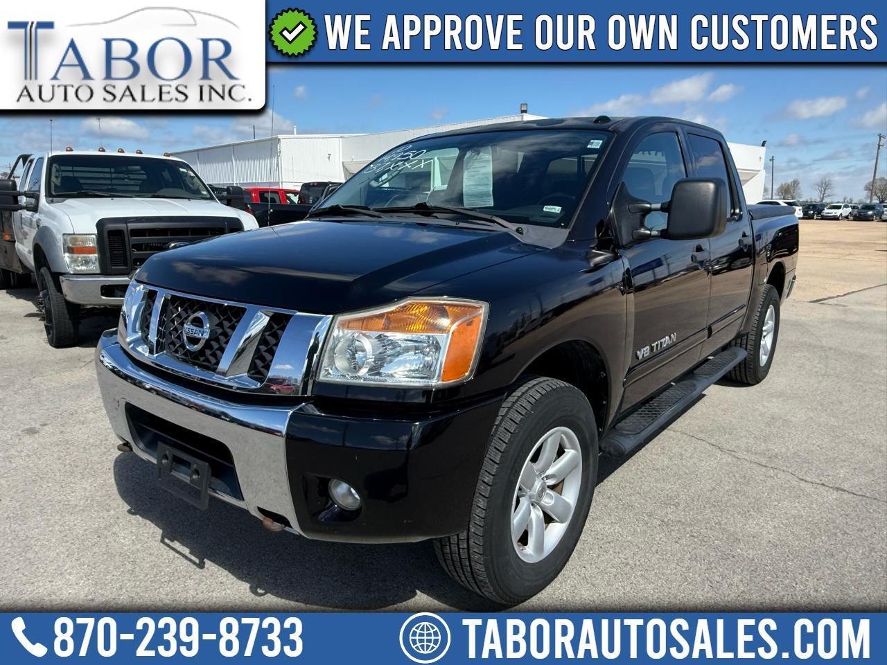 2010 Nissan Titan 4WD Crew Cab SWB SE