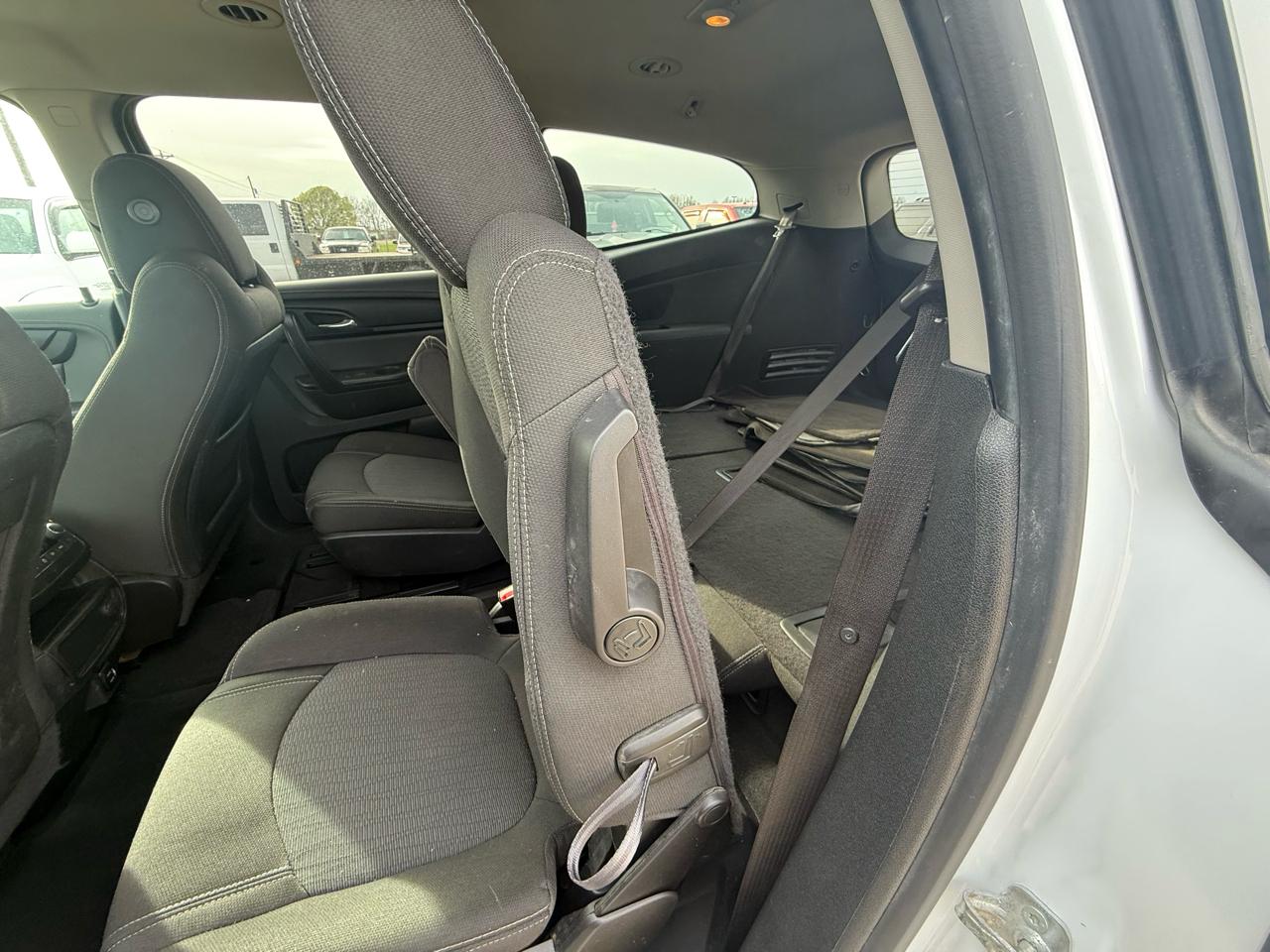 Chevrolet Traverse AWD 4dr LT w/2LT 2017