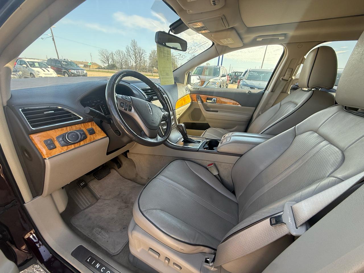 Lincoln MKX FWD 4dr 2011