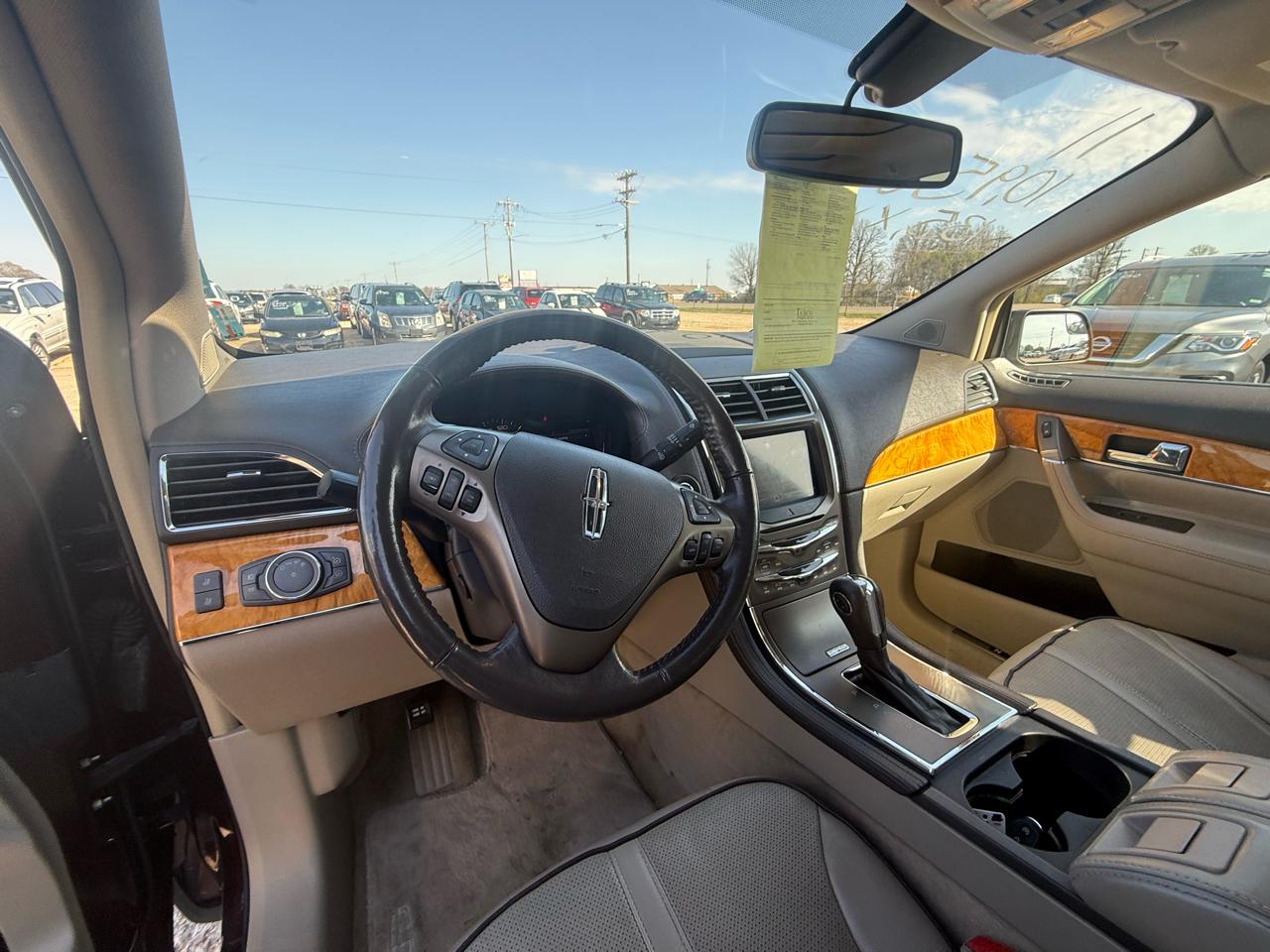 Lincoln MKX FWD 4dr 2011