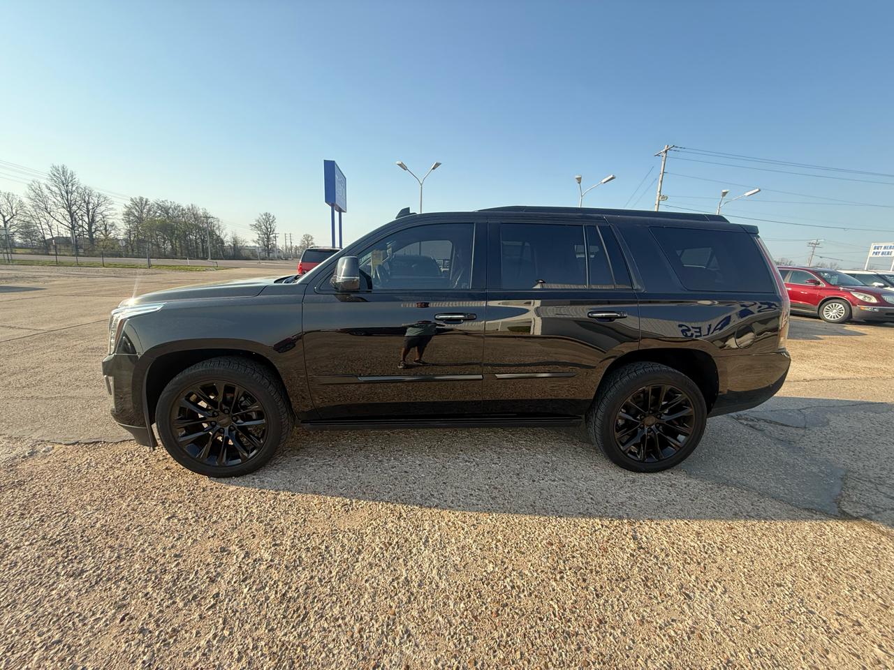 Cadillac Escalade 4WD 4dr Premium Luxury 2017