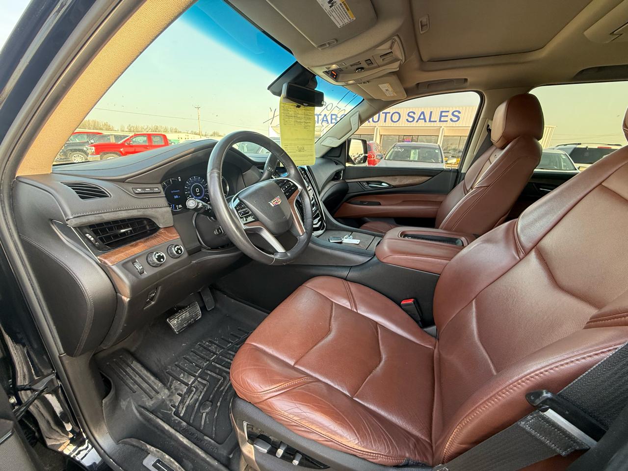 Cadillac Escalade 4WD 4dr Premium Luxury 2017