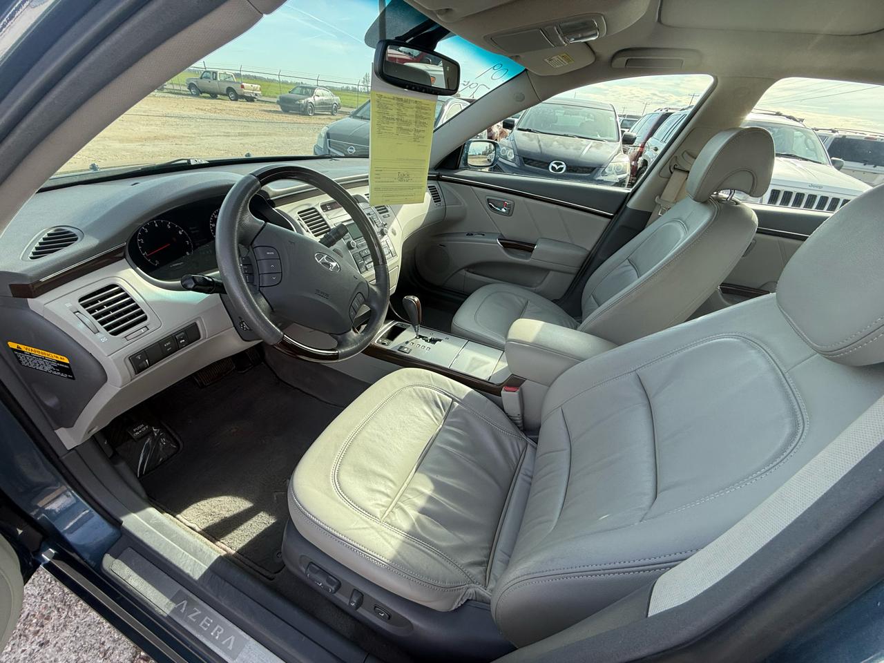 Hyundai Azera 4dr Sdn Limited 2009