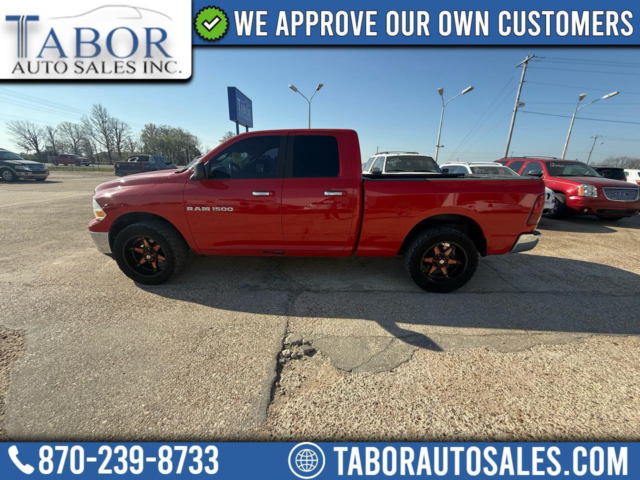 RAM 1500 2WD Quad Cab 140.5" SLT 2011