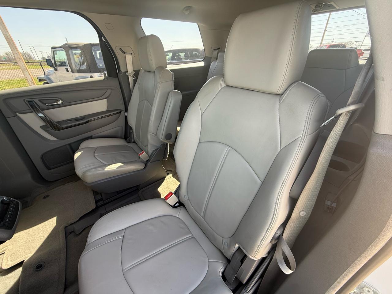 GMC Acadia FWD 4dr SLT w/SLT-1 2016