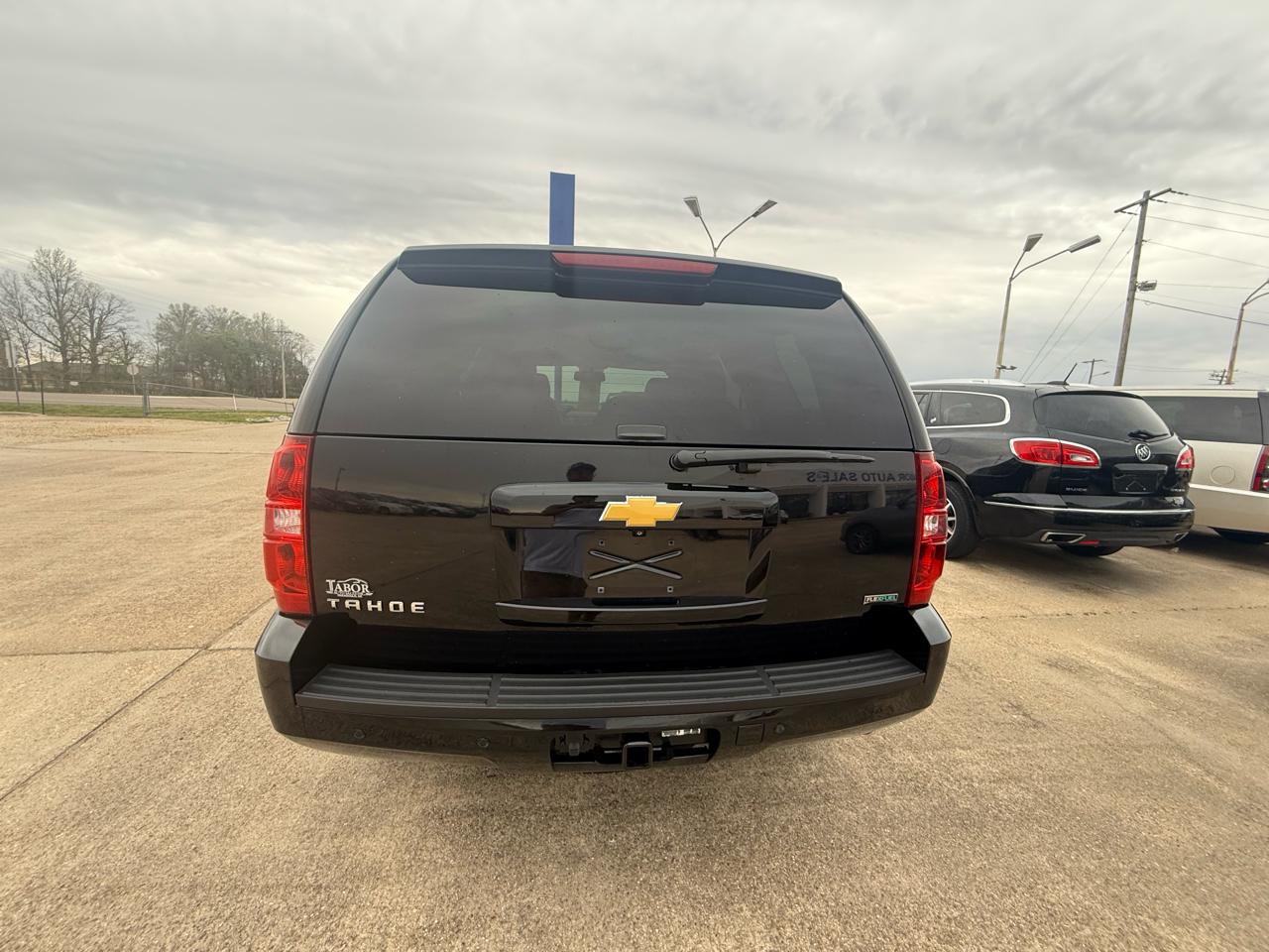 Chevrolet Tahoe 4WD 4dr 1500 LT 2012