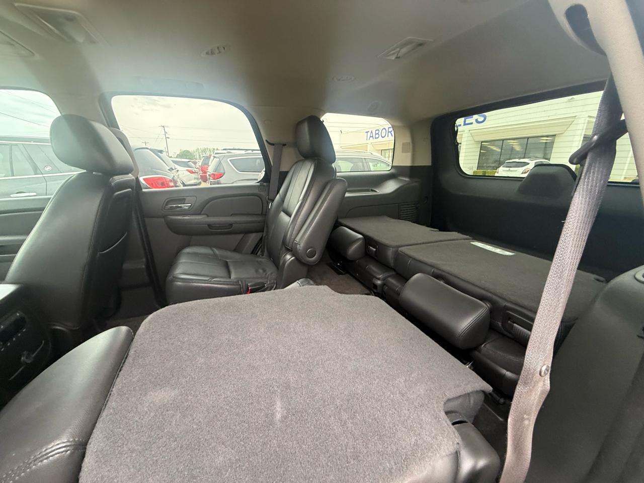 Chevrolet Tahoe 4WD 4dr 1500 LT 2012