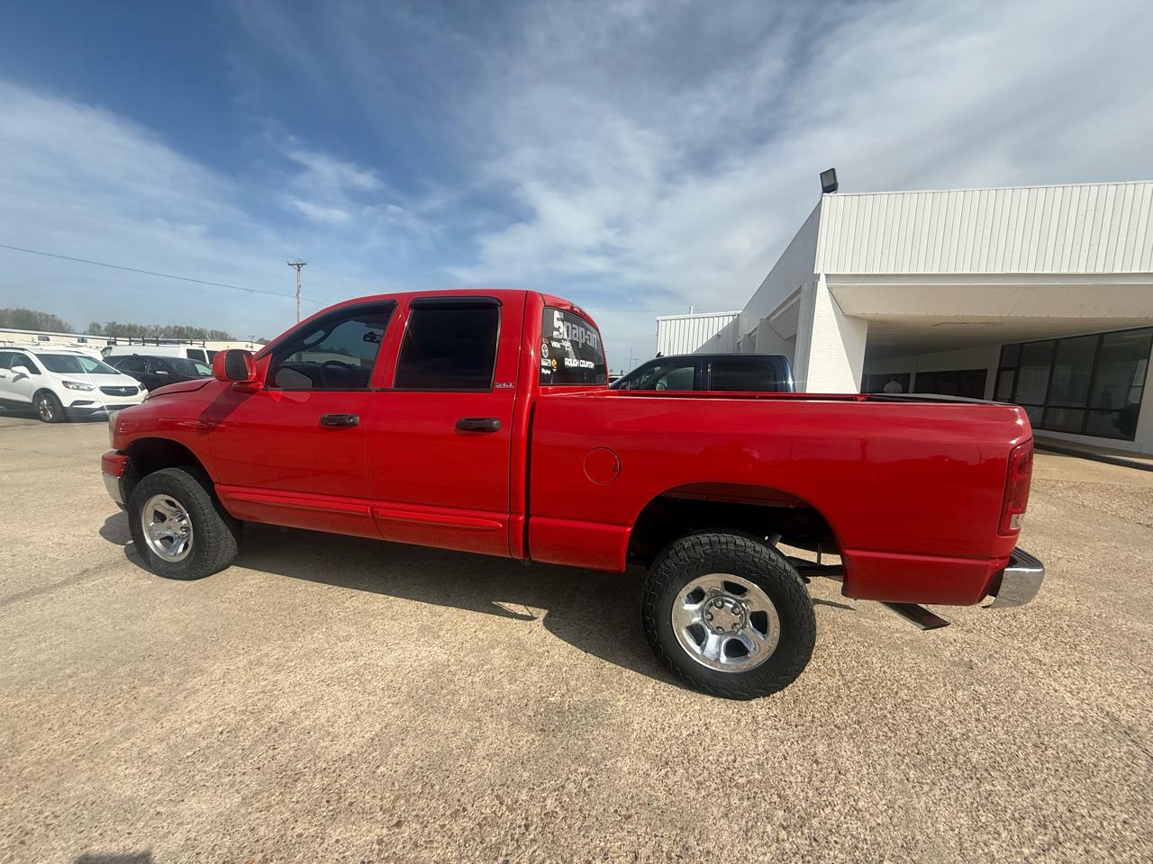 Dodge Ram 1500 4dr Quad Cab 140.5 4WD SLT 2006