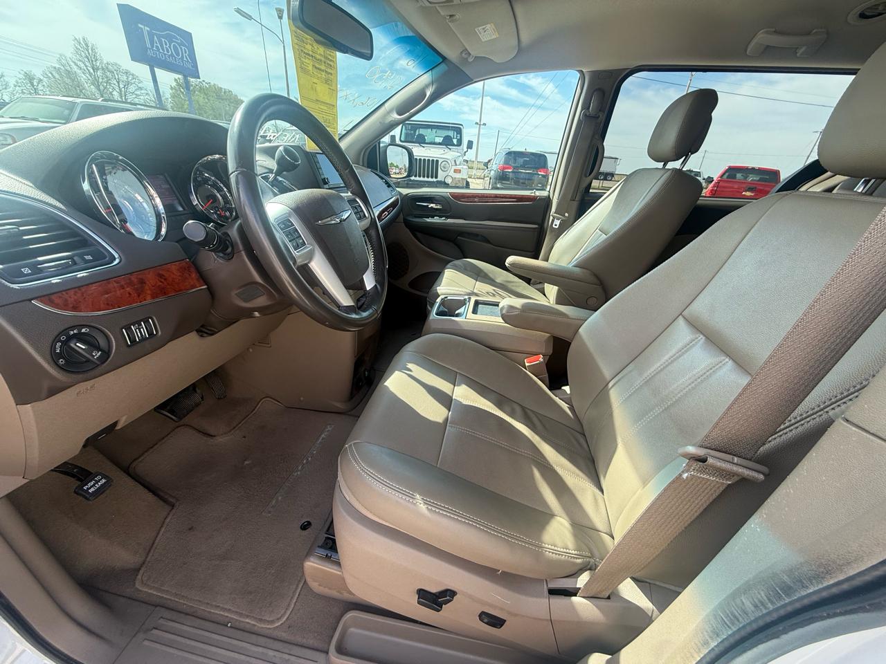 Chrysler Town & Country 4dr Wgn Touring 2016