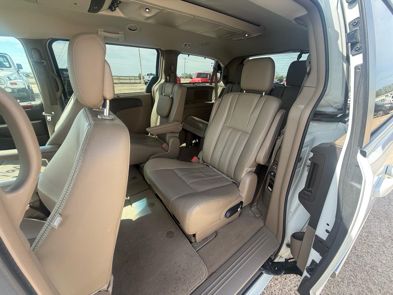 Chrysler Town & Country 4dr Wgn Touring 2016