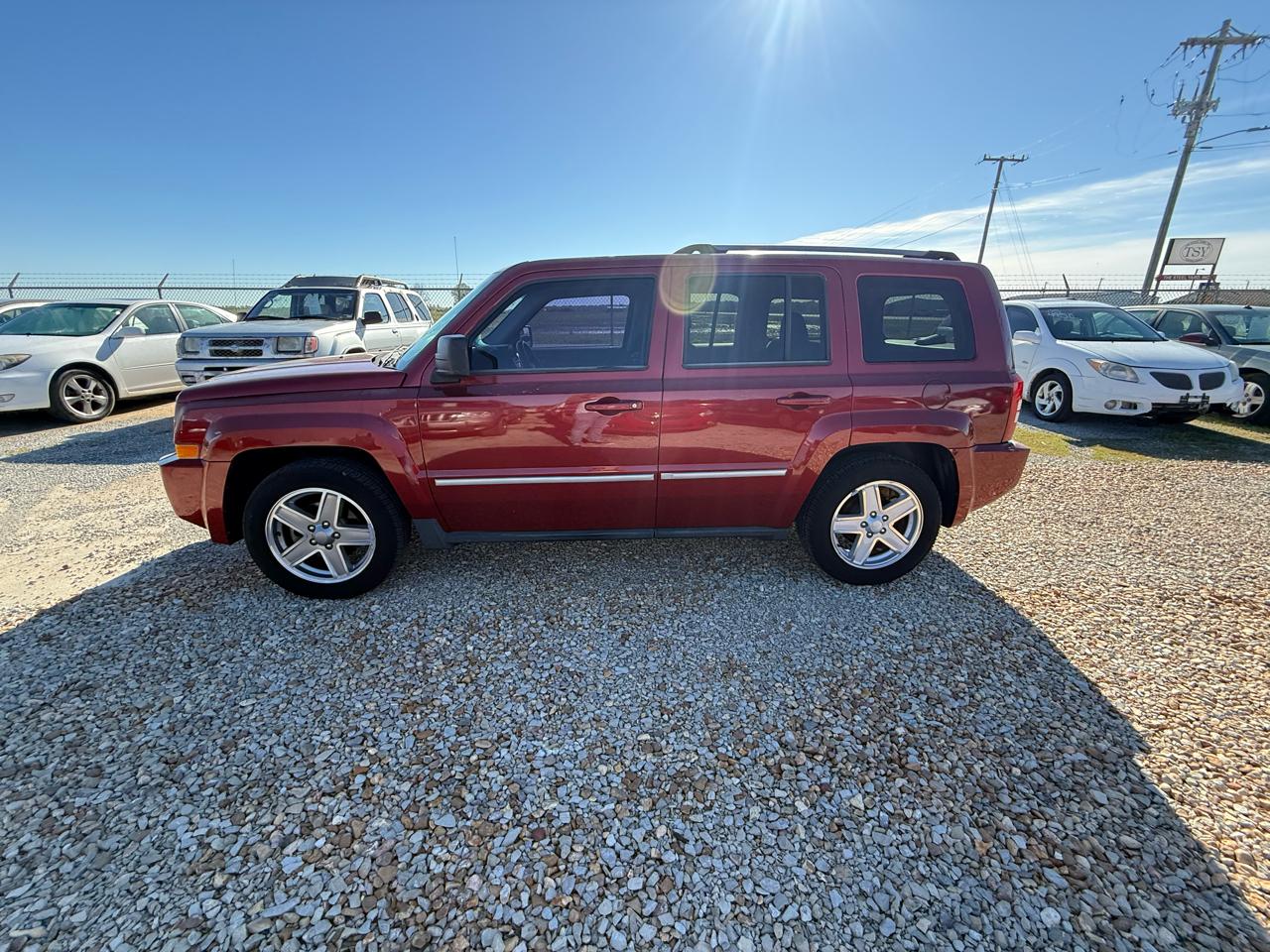Jeep Patriot FWD 4dr Limited 2010