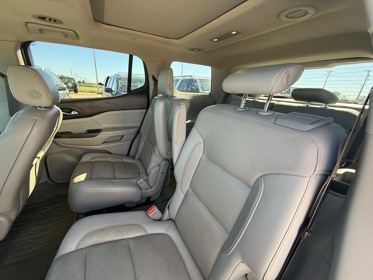 GMC Acadia FWD 4dr SLT w/SLT-1 2018