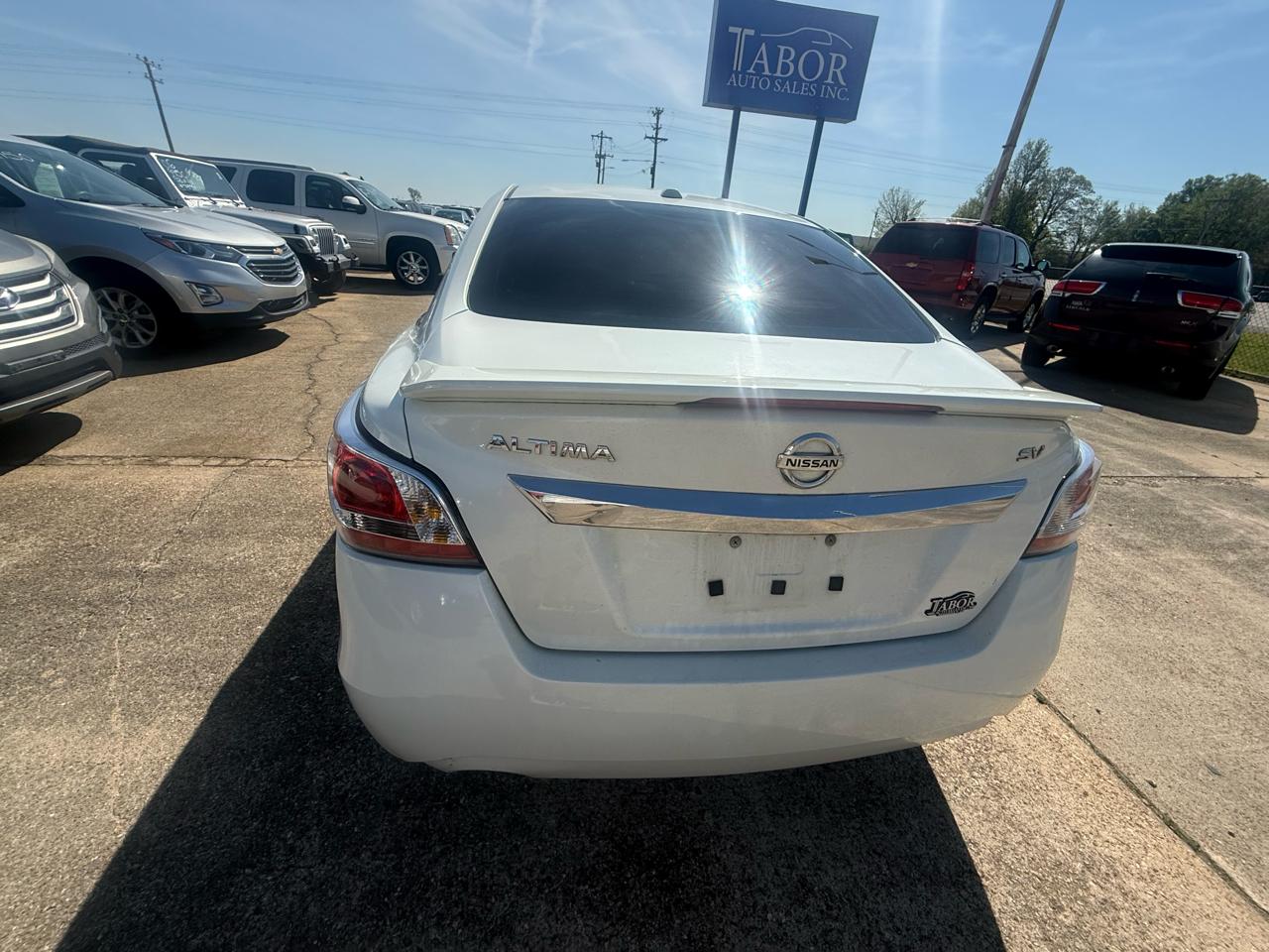 Nissan Altima 4dr Sdn I4 2.5 SV 2015