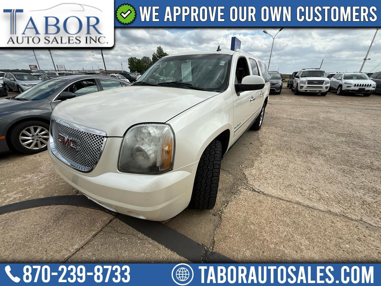 GMC Yukon XL AWD 4dr 1500 Denali 2010