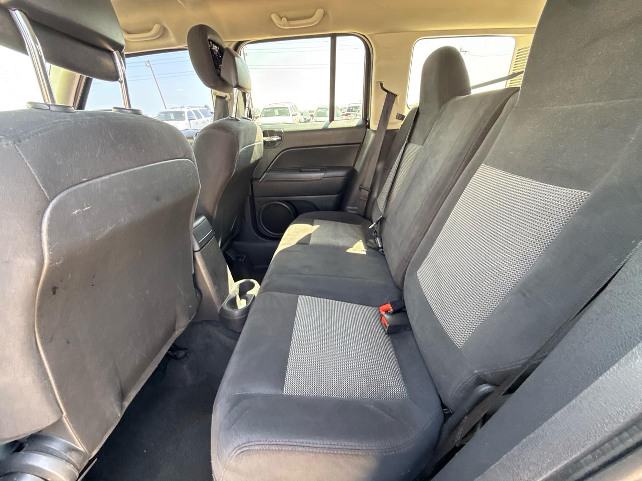 Jeep Patriot FWD 4dr Sport 2014