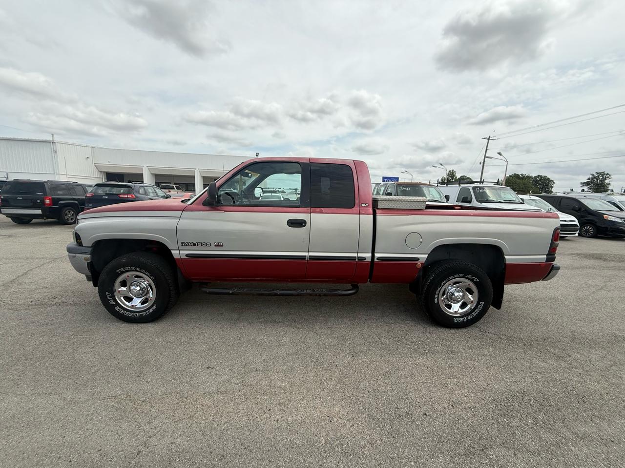 Dodge Ram 1500 4dr Quad Cab 139" WB 4WD 1998