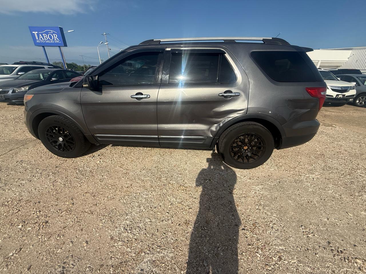Ford Explorer FWD 4dr XLT 2012