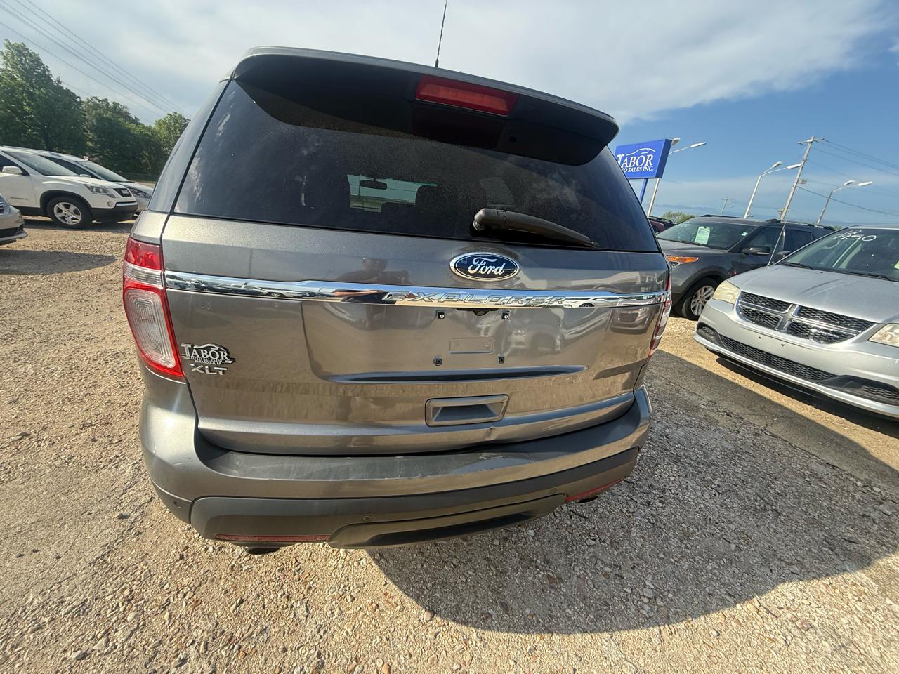 Ford Explorer FWD 4dr XLT 2012