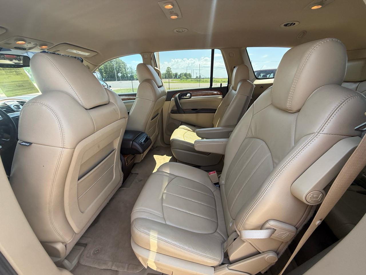 Buick Enclave FWD 4dr CXL 2009