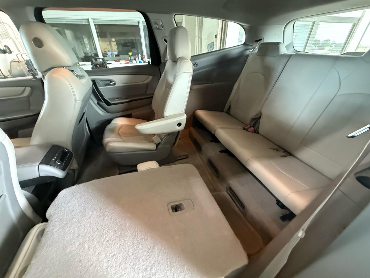 Chevrolet Traverse AWD 4dr LTZ 2015